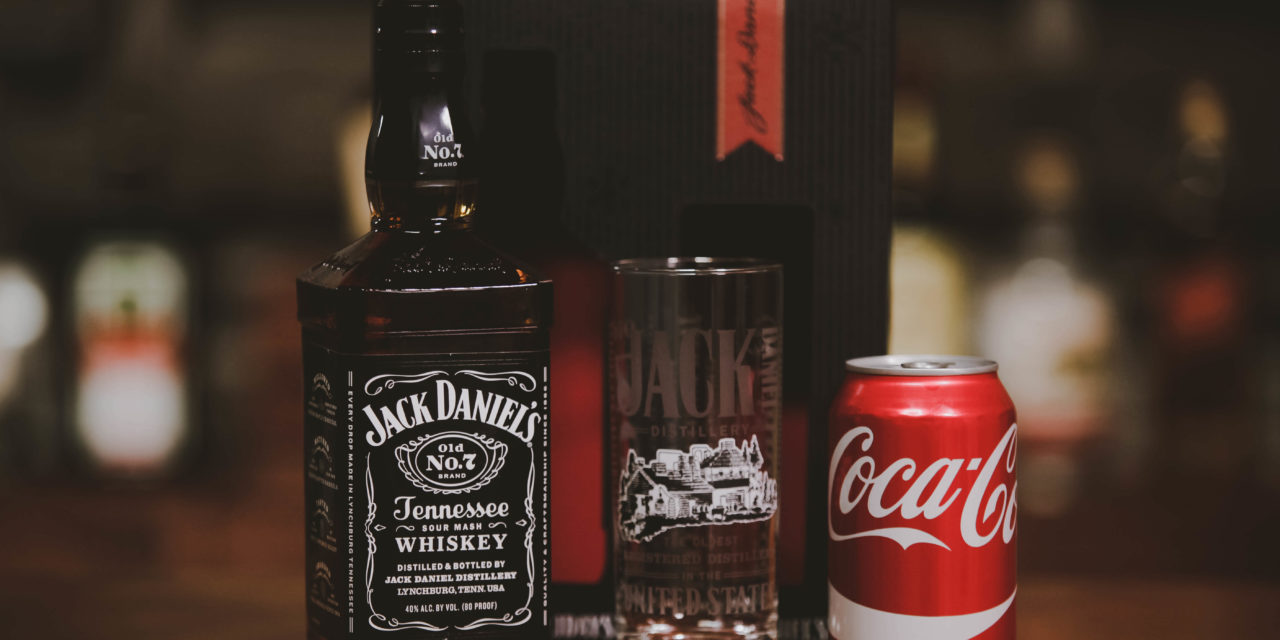 Jack Daniels + Coca Cola – ponadczasowy drink